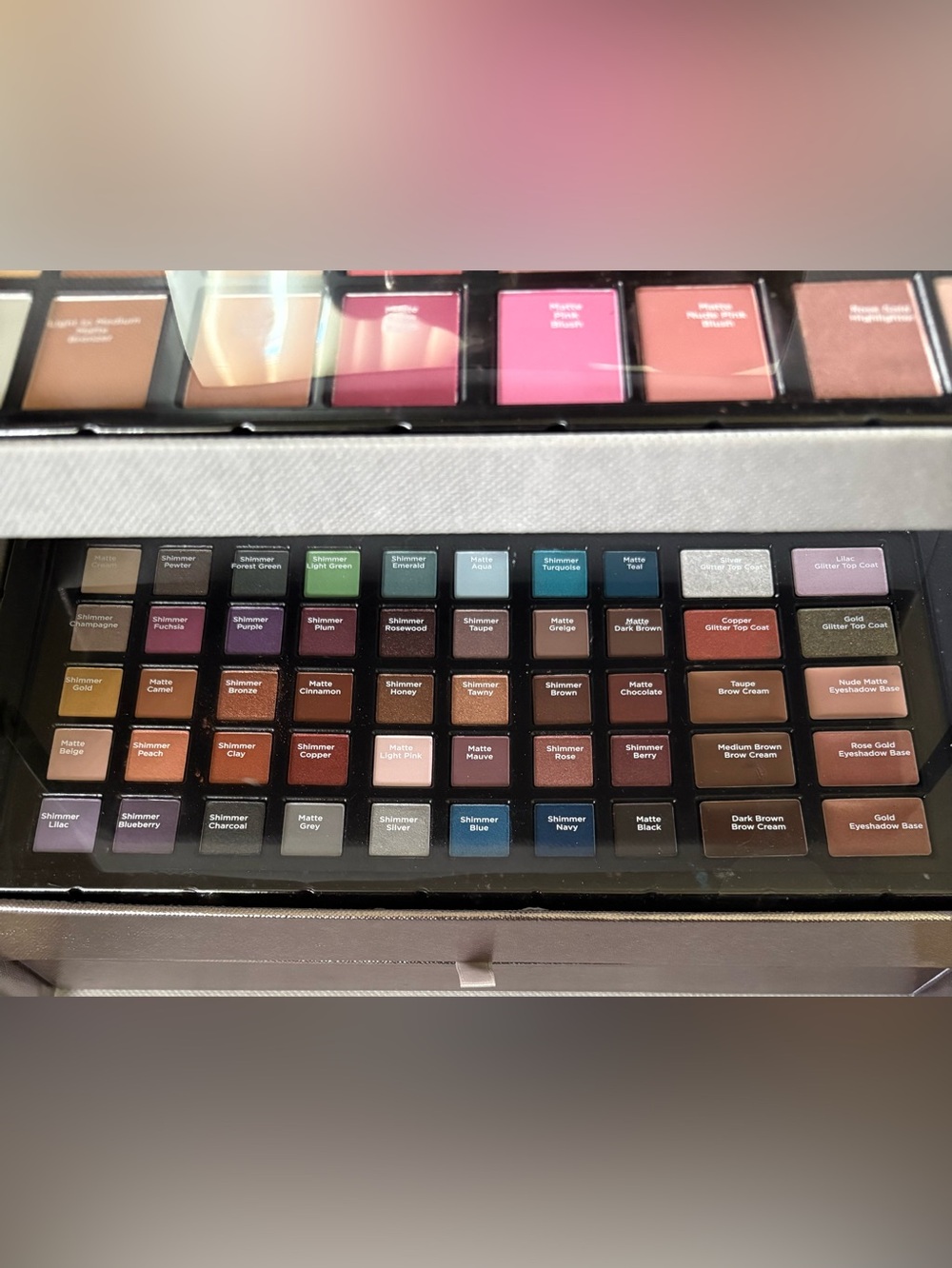 Beautiful Ulta Beauty Flirty & Flawless 76 Piece Collection, NWT! - Picture 3 of 15